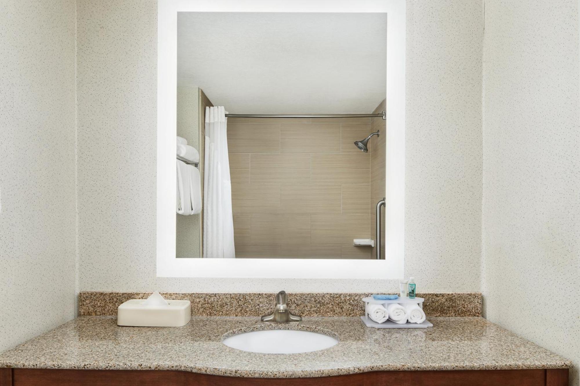 Holiday Inn Express & Suites Jacksonville South East - Medical Center Area By Ihg Екстер'єр фото